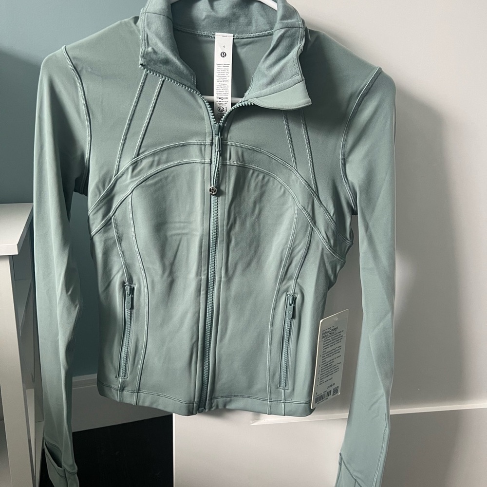 lululemon cropped define jacket